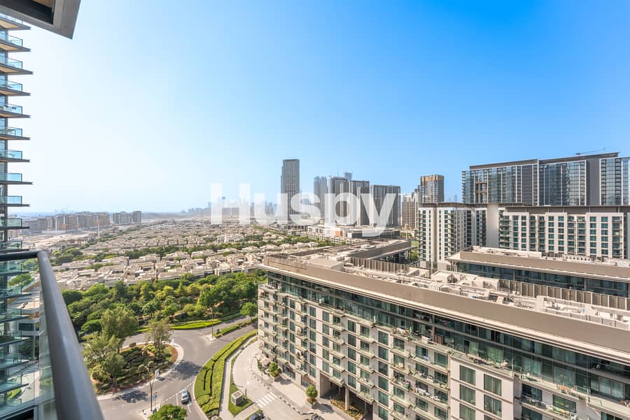 Maid's Plus Storage | Downtown Views | Vacant Maid's Plus Storage | Downtown Views | Vacant