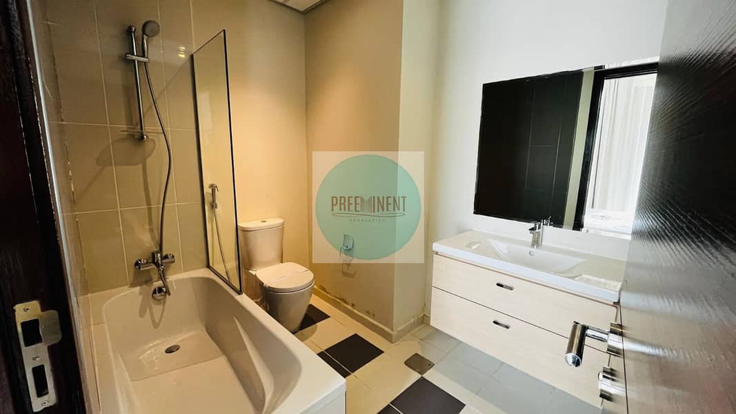 10 WhatsApp Image 2026-10-22 at 11.52. 12. jpeg