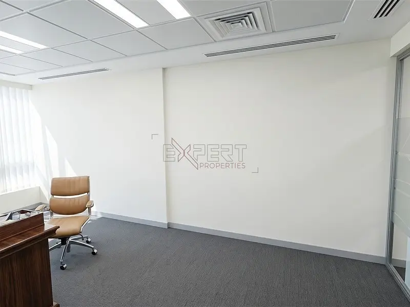 Fully Furnished & Fitted | Vacant | DED License