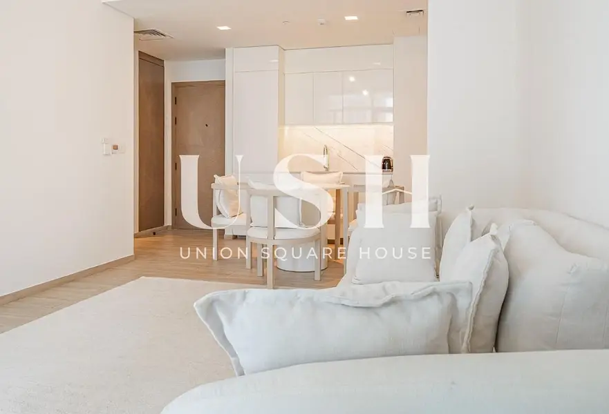 Premium 1BR | Bright Interiors | Stunning Views