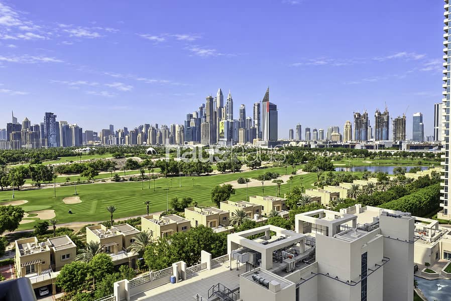 Golf Course View | Huge Layout | Rare Corner Unit Golf Course View | Huge Layout | Rare Corner Unit