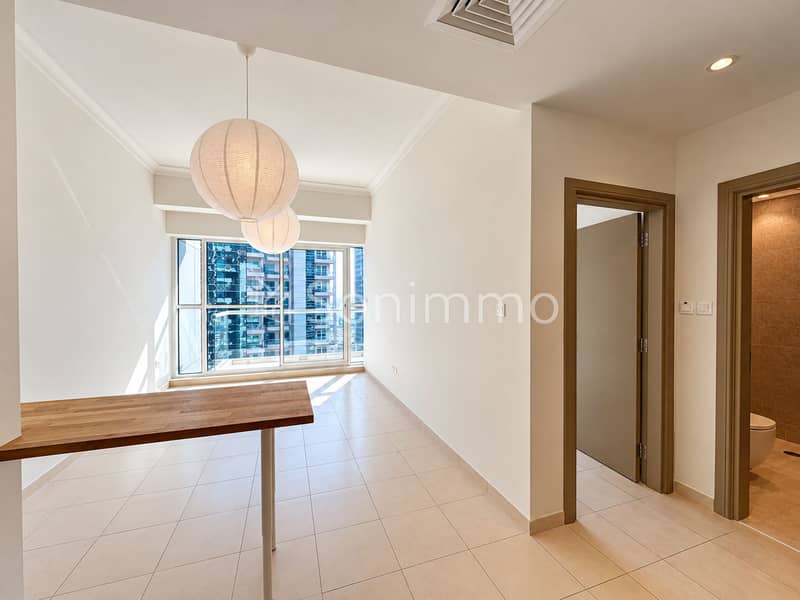 10 Sunlit Modern Apartment Interior. png