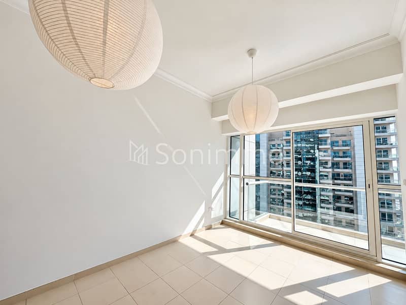 6 Sunlit Minimalist Apartment Interior. png