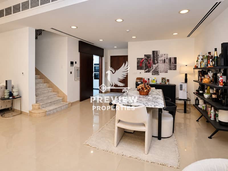 6 FULLY FURNISHED | MAID'S ROOM | LAKE VIEW