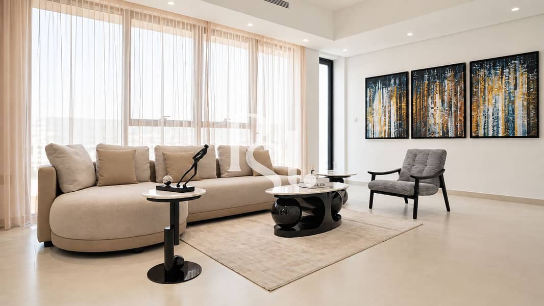 3 03-showhome-06-family-lounge. jpg