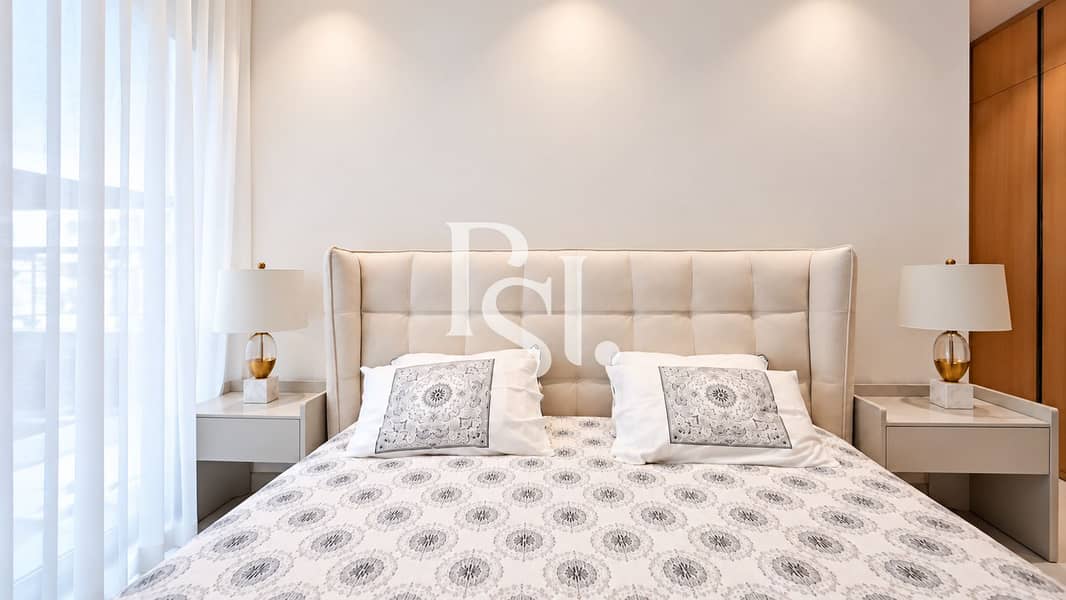7 07-showhome-10-bedroom-front. jpg