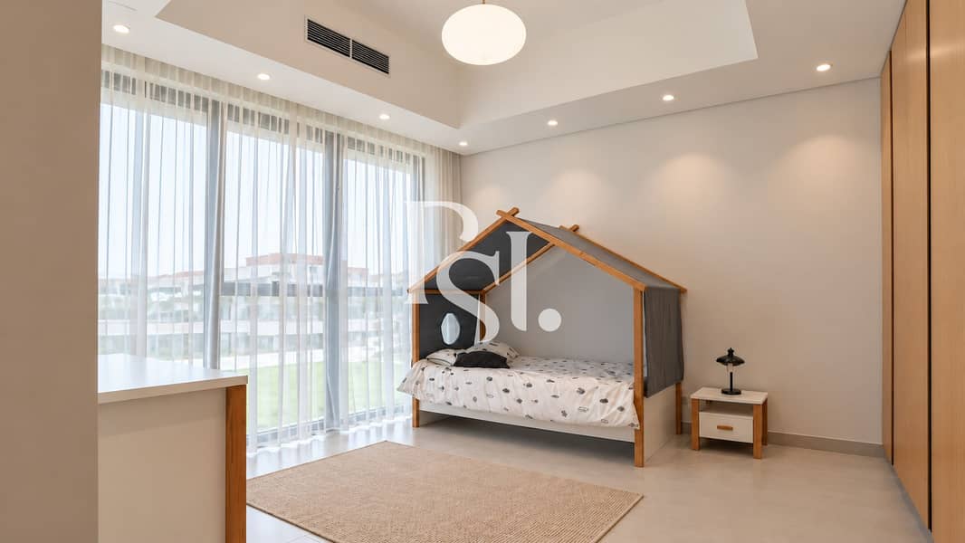 10 09-showhome-13-child-bedroom-wide. jpg