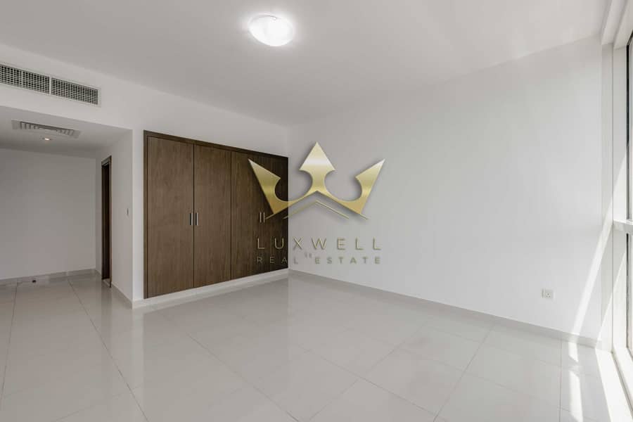 22 Master Bedroom2. jpg