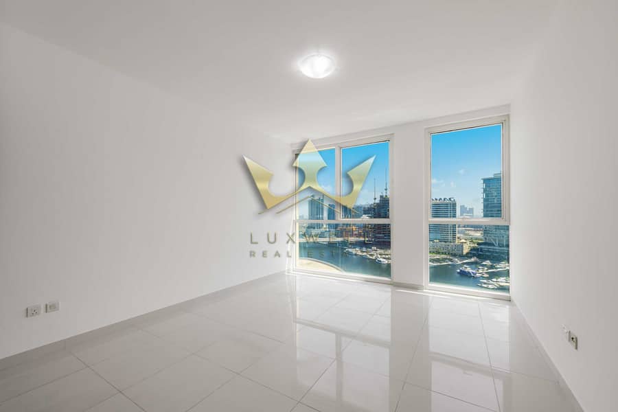 24 Master Bedroom1. jpg