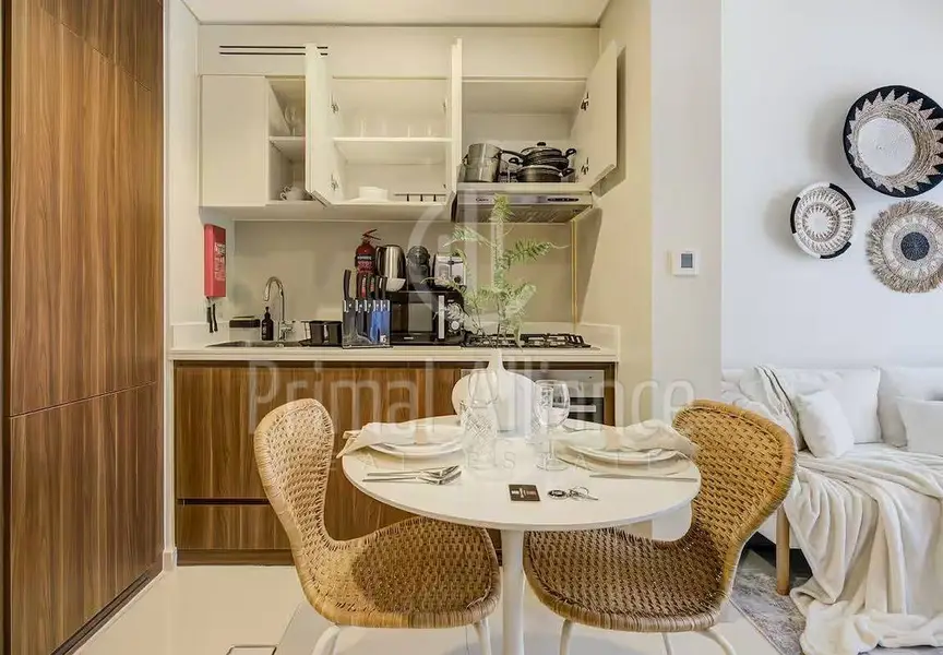 Fully Furnished | City View | Mid Floor