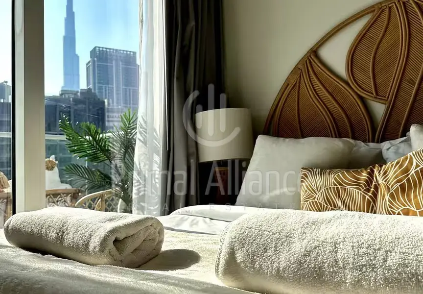 Fully Furnished | City View | Mid Floor