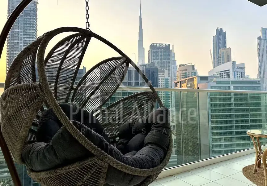 Fully Furnished | City View | Mid Floor
