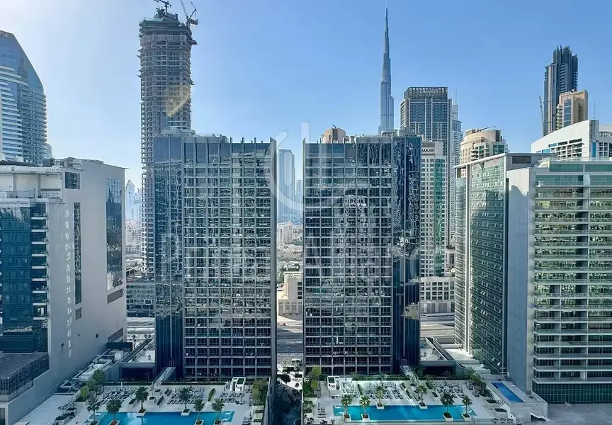Fully Furnished | City View | Mid Floor