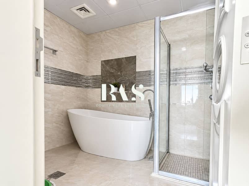 13 Bright Contemporary Marble Bathroom. png