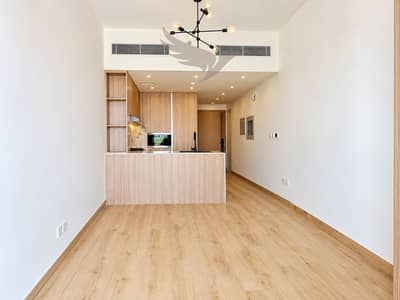 Studio te Huur in Jumeirah Village Triangle (JVT), Dubai - Semi Furnished | Spacious Studio | Flexible Chqs