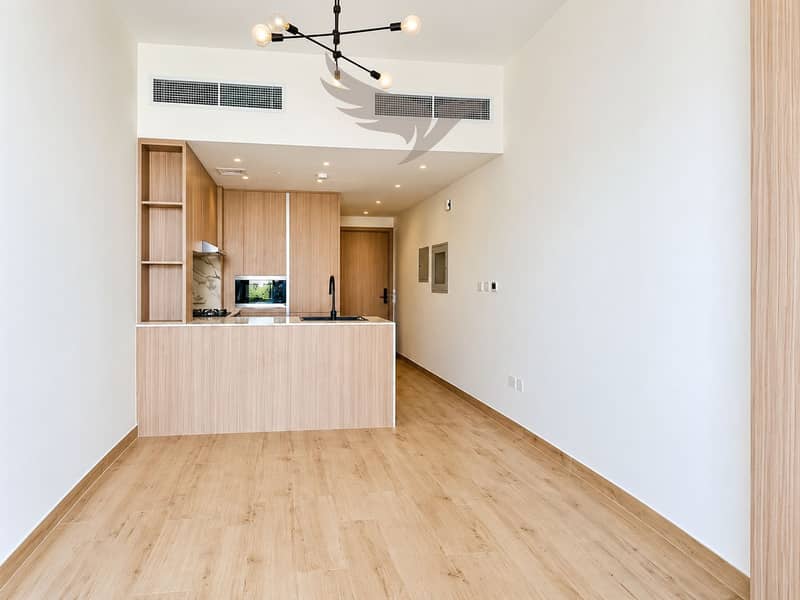 5 Semi Furnished | Spacious Studio | Flexible Chqs