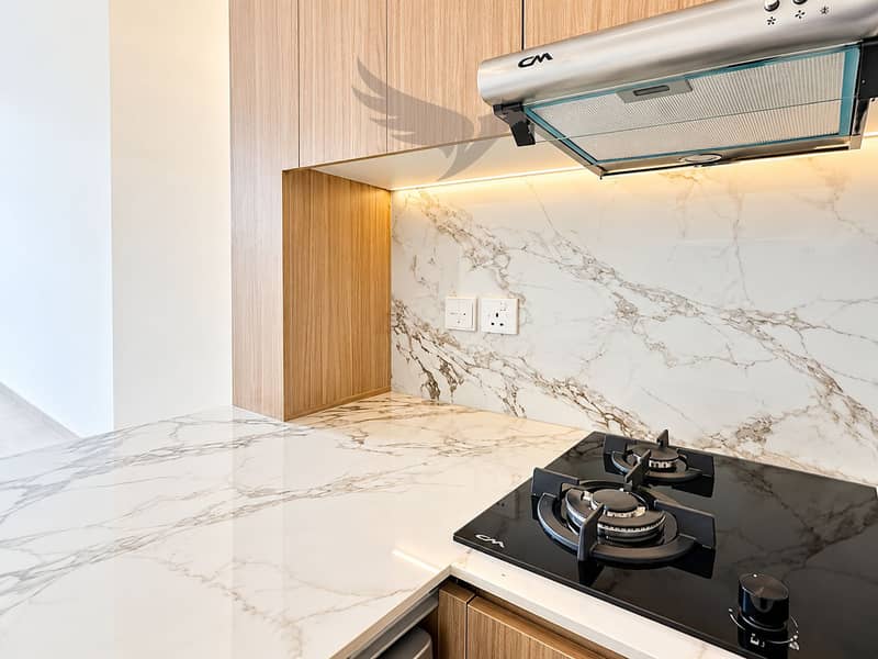11 Semi Furnished | Spacious Studio | Flexible Chqs