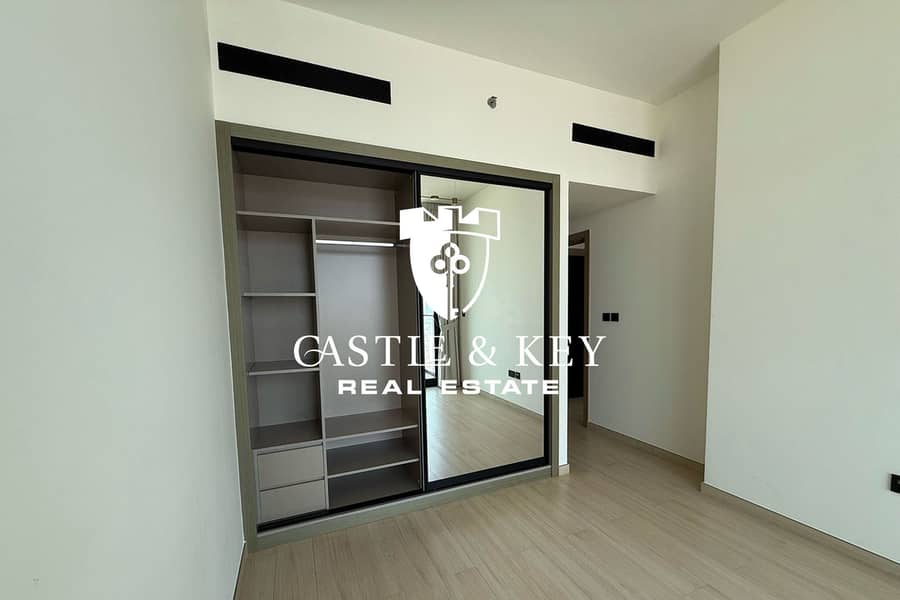 8 Bedroom 1. jpeg