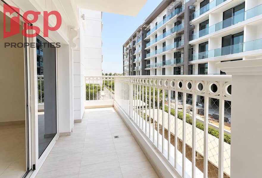 5 Balcony _2. png