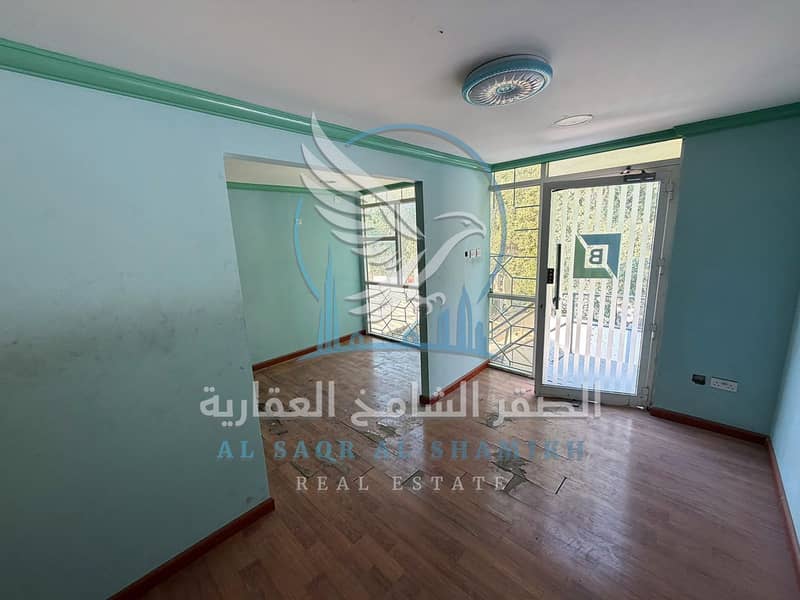 8 حوطه-للا-يجار-الصناعيه-17-الشارقه-صورة-العقار-aq-0001-04. jpg