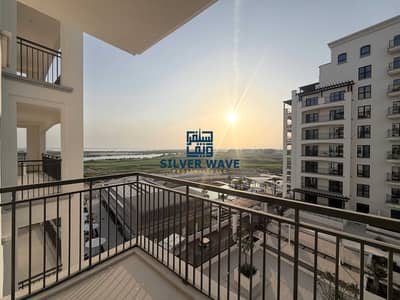 2 Bedroom Apartment for Rent in Yas Island, Abu Dhabi - Golf Course | Sea View | 2BR Fully Furnished