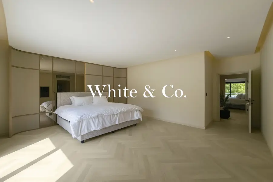Exclusive| Singe Row | Turnkey Villa