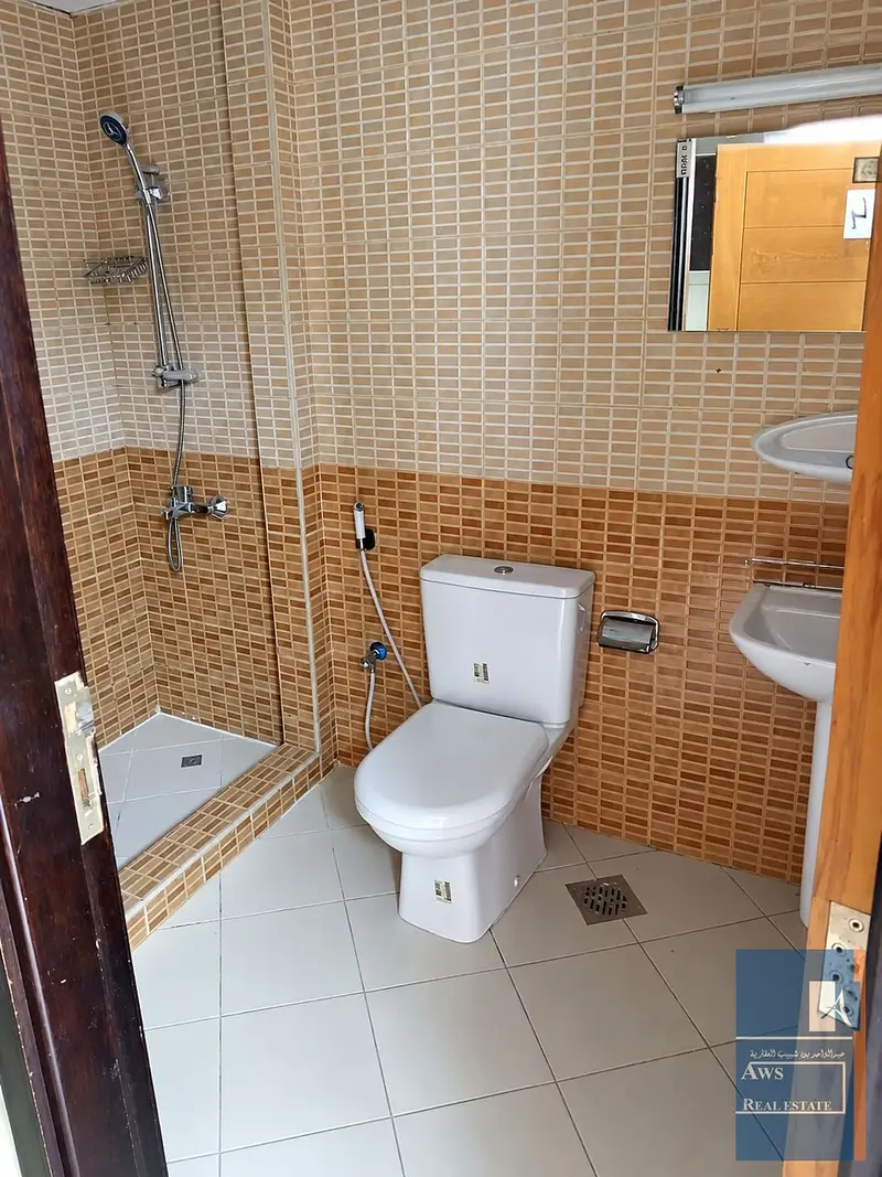 Affordable Office in Business Area, Close to Public Transport