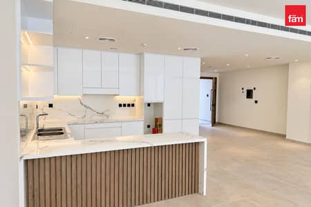 3 Camere Townhouse in affitto a California Village, Dubai - Villetta a schiera a California Village, 3 camere da letto, 194000 AED - 16957106