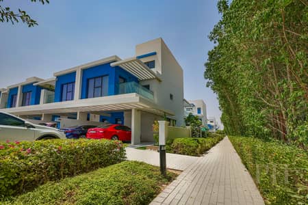 5 habitaciones Townhouse para en Alquiler en DAMAC Lagoons, Dubai - Casa adosada en DAMAC Lagoons,Santorini,Santorini 1, 5 dormitorios, 225000 AED - 16242371 5 habitaciones Townhouse para en Alquiler en DAMAC Lagoons, Dubai - Casa adosada en DAMAC Lagoons,Santorini,Santorini 1, 5 dormitorios, 225000 AED - 16242371