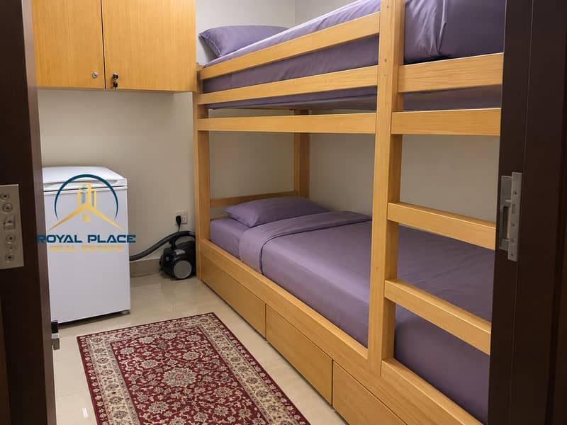 5 Cozy Lavender Bunk Room. png