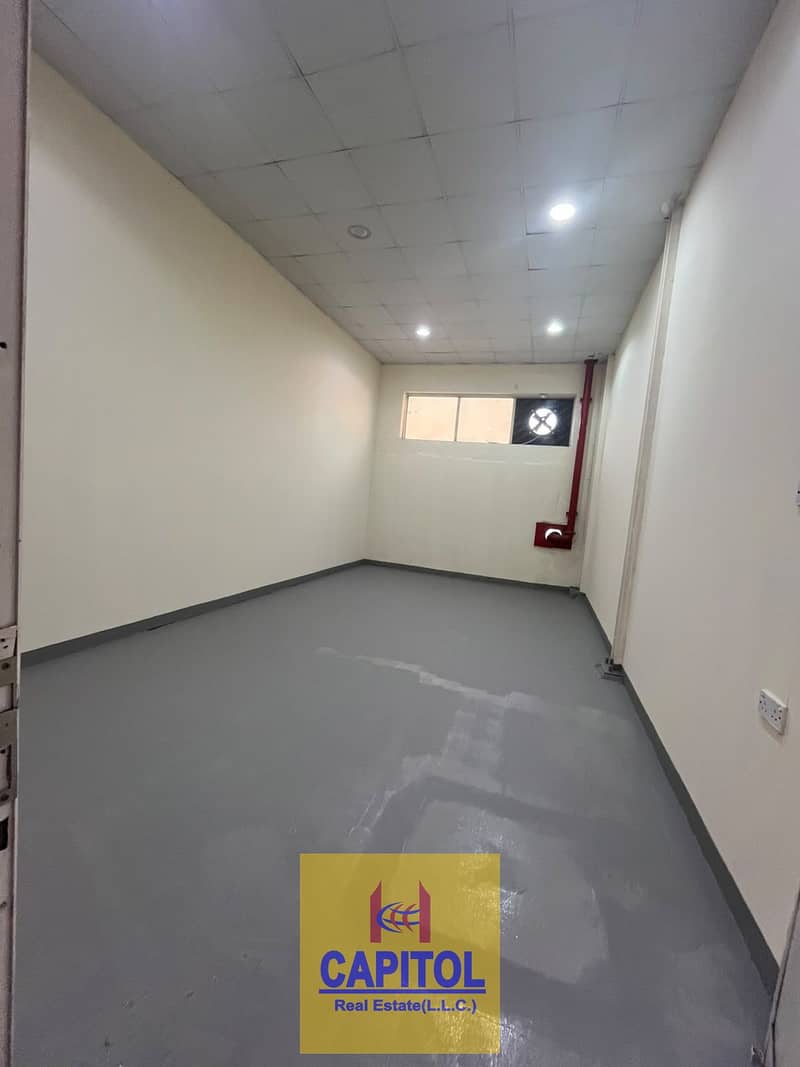SMALL STORGE WAREHOUSE FOR RENT IN AL QUOZ4