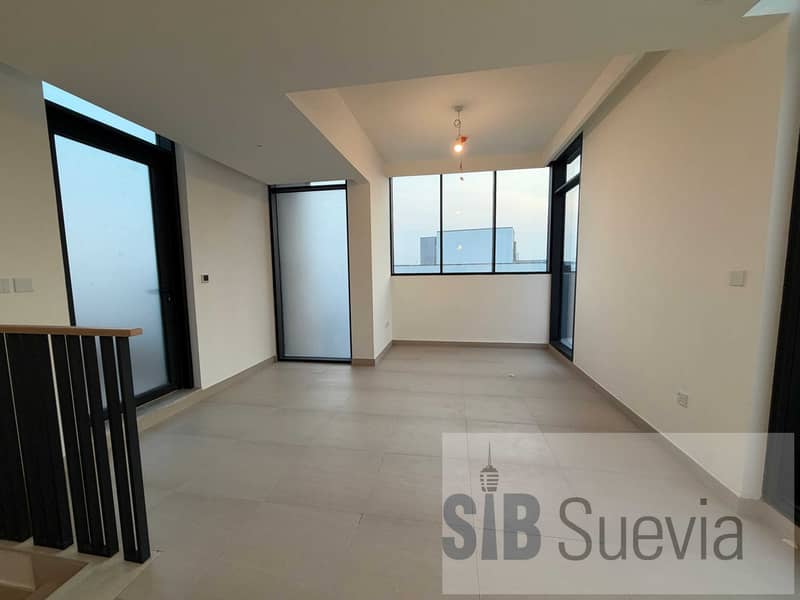 10 IMG_0066. jpg