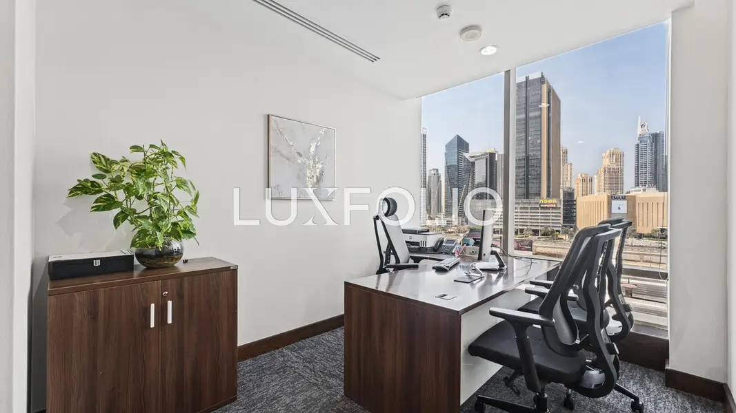 Luxury Fit Out I SZR Skyline View | Vacant