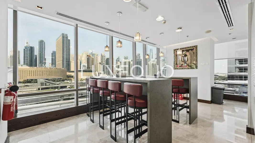 Luxury Fit Out I SZR Skyline View | Vacant