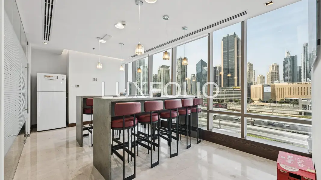 Luxury Fit Out I SZR Skyline View | Vacant