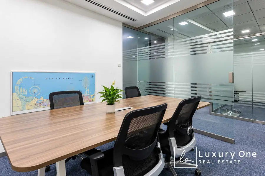 Fitted Office | Regal Tower | Downtown City View