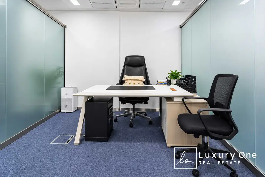 Fitted Office | Regal Tower | Downtown City View