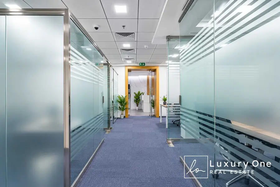 Fitted Office | Regal Tower | Downtown City View
