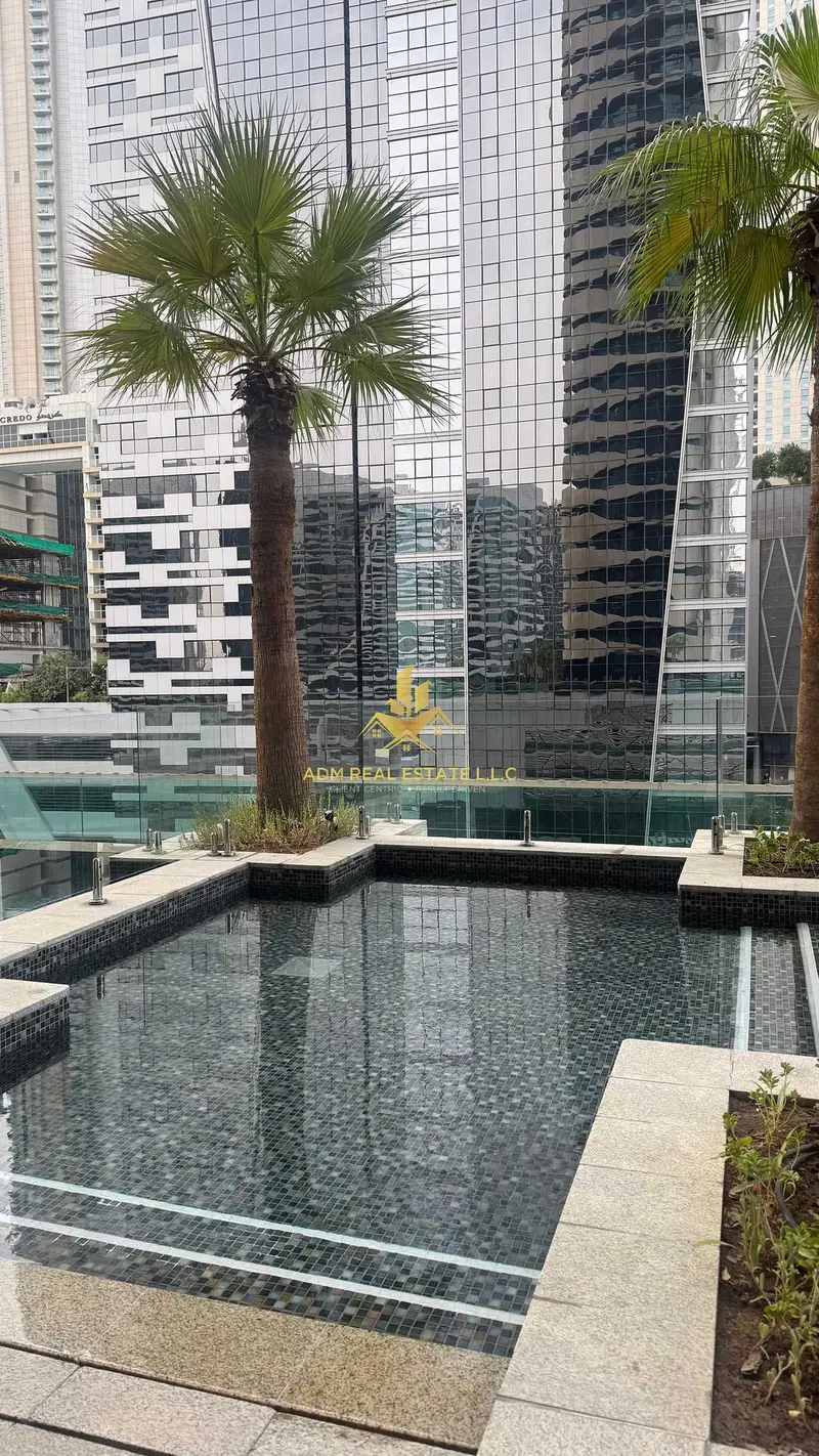 Burj Khalifa View | High Floor | Fully Furnished | Vacant