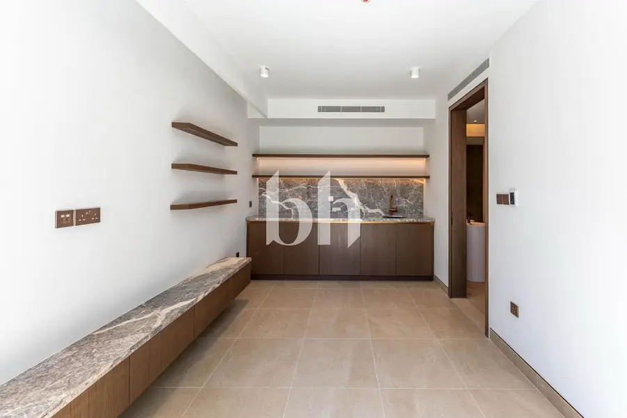 Genuine Park Backing | Large Plot | Fused