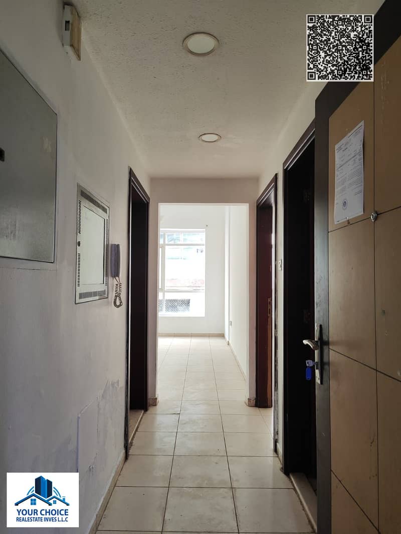 18 b54ed216-cb06-41ab-ba79-321a196108b8. jpg