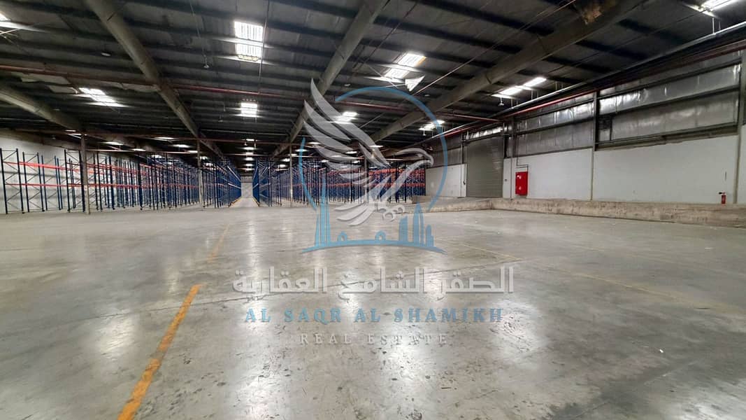 3 warehouse-for-rent-area-11-property-17. jpg