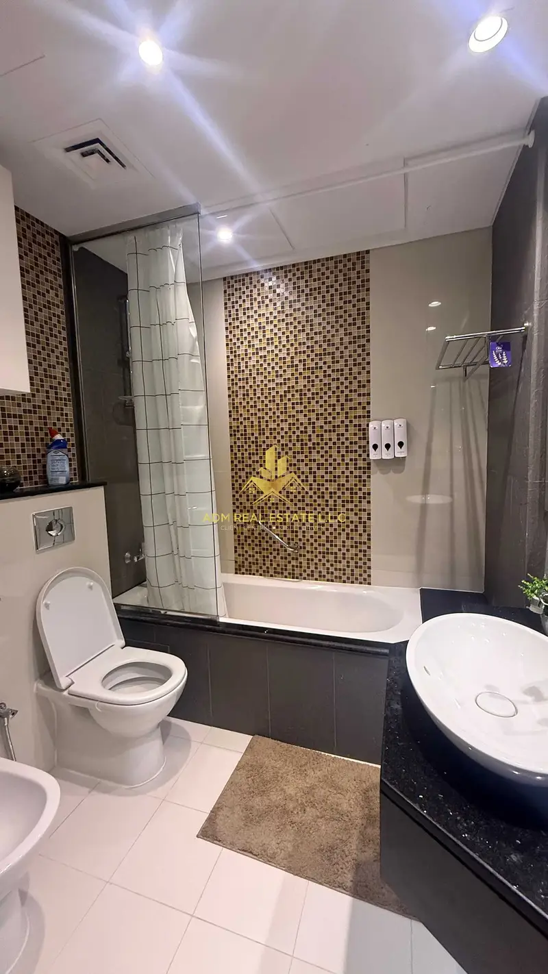 Burj Khalifa View | High Floor | Fully Furnished | Vacant