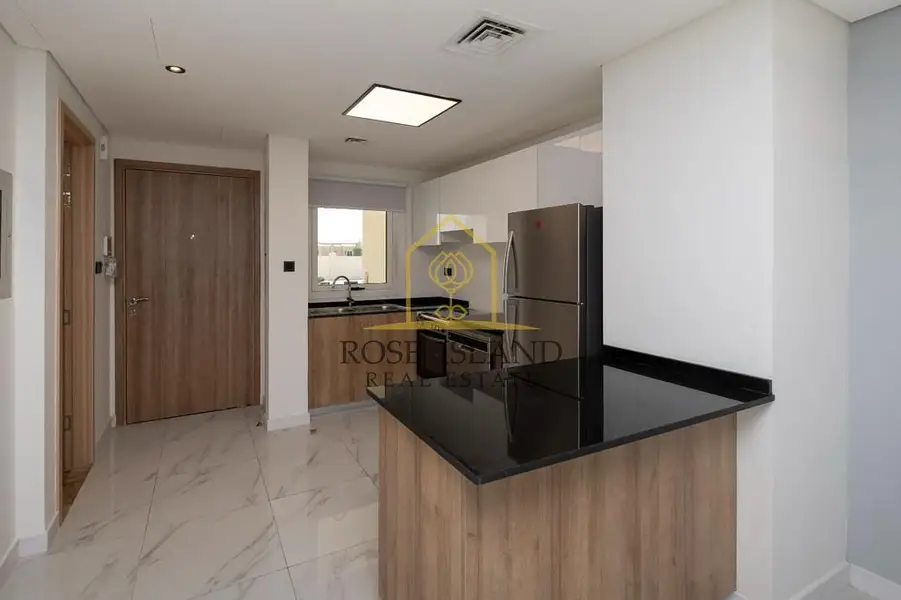 Large Corner Plot | Community Views | Ready To Move In