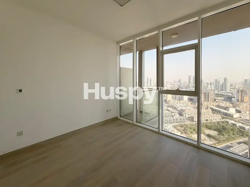 High Floor | Vacant | Community View