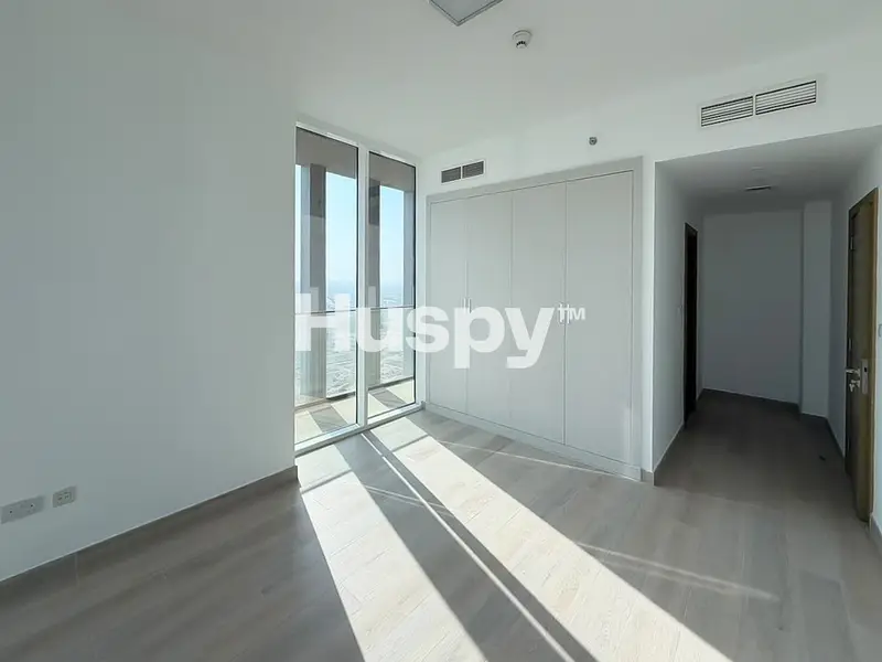 High Floor | Vacant | Community View