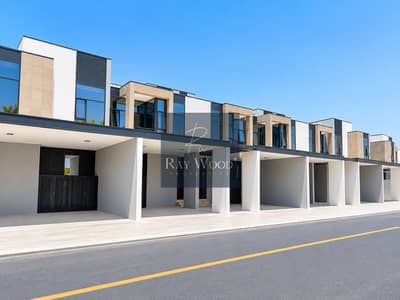 3 Bedroom Townhouse for Sale in Mudon, Dubai - Modern Townhouse Row in Bright Daylight. png 3 Bedroom Townhouse for Sale in Mudon, Dubai - Modern Townhouse Row in Bright Daylight. png