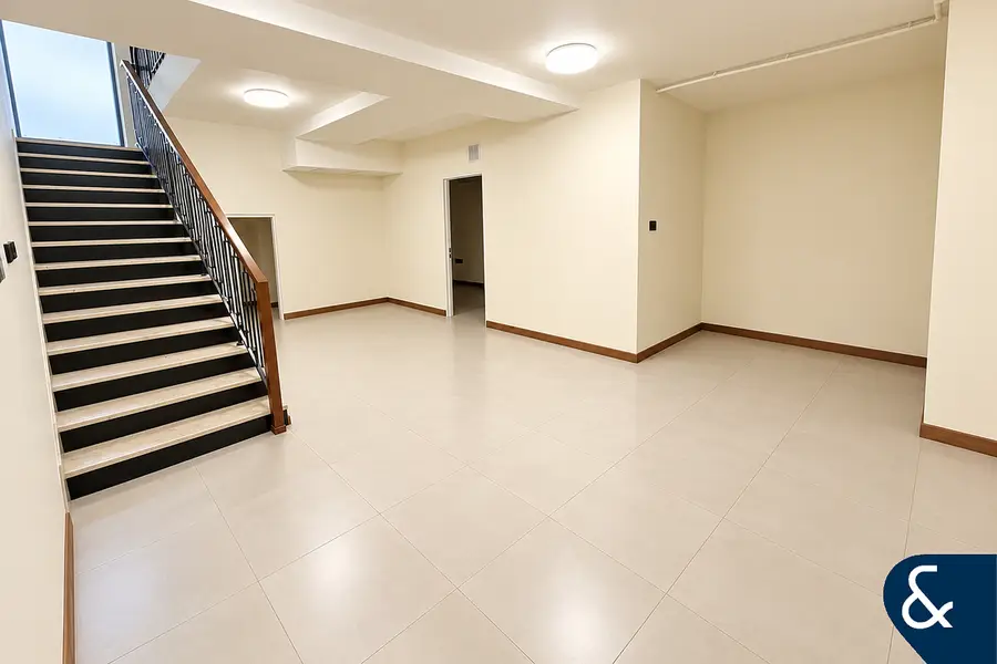 4 BEDS AND BASEMENT | MAIDS ROOM | PARK VIEW