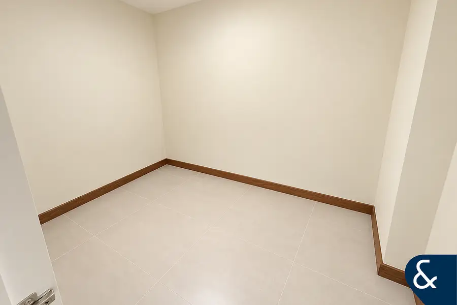 4 BEDS AND BASEMENT | MAIDS ROOM | PARK VIEW