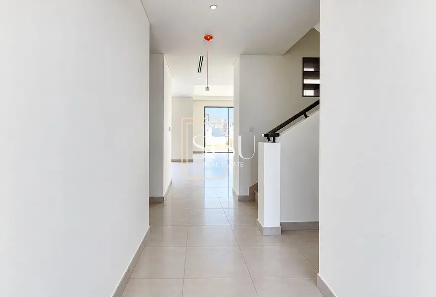 Prime Location | Facing Lagoon | Negotiable
